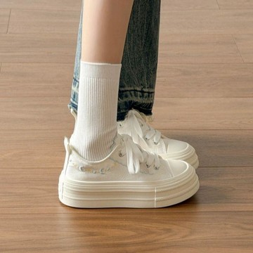 現款免運 休閒鞋 校園風厚底帆布鞋透氣小白鞋新款夏季薄款女學生百搭休閒板鞋U7
