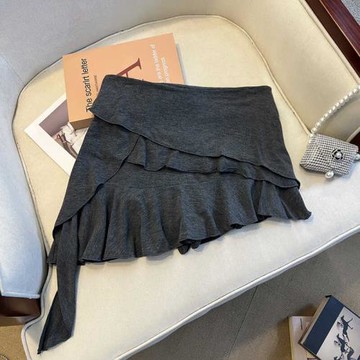 廣州十三行高貨爆款~設計感不規則帶飄帶蛋糕半身短裙子女防走光