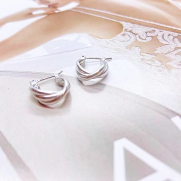 現貨專區｜交錯，圈圈耳環-低調銀(BPE17-s)｜送禮精選店家★Reyna jewelry 女王飾品