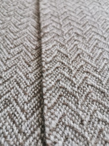 Handwoven by Carina | 手織牦牛絨羊毛圍巾