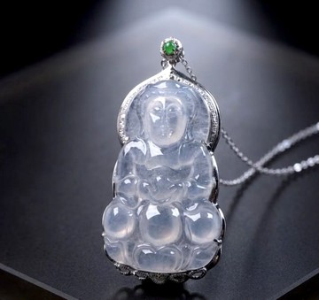 高冰種翡翠觀音菩薩項鍊 18K金鑽石 | 天然緬甸玉翡翠A貨 | 送禮