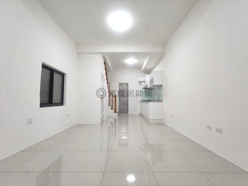 三信家商、福康國小正三樓翻新透天								｜高雄市苓雅區漢昌街