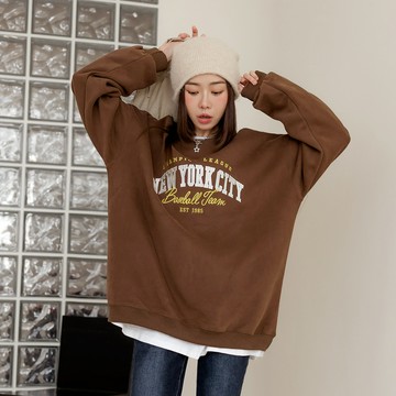 OB嚴選 棉質美式字母刺繡休閒大學T 《AB20968》