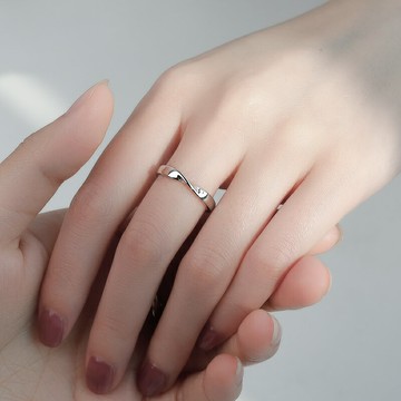 925純銀莫比烏斯環情侶款戒指簡約一對學生日式輕奢異地戀對戒潮