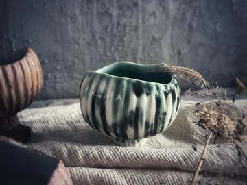 苔蘚白瓷茶碗 / 茶缽 / 點心碗 / 聖木鼠尾草薰香 燃燒甕