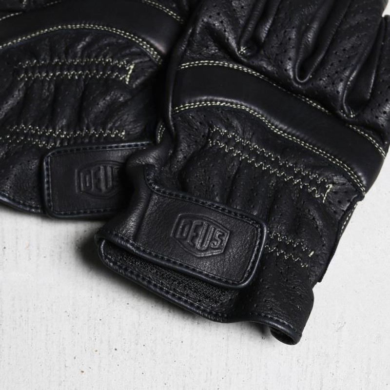 デウス グローブ DEUS EX MACHINA MESH GRIPPING GLOVE BLACK/TAN ...