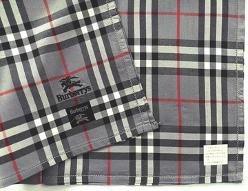 Burberry 復古手帕 口袋巾 格紋 灰色 18 x 17.5 英吋