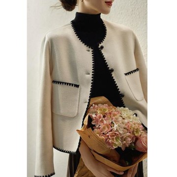 2023秋冬新款小眾設計感撞色單排扣開衫小香風外套女短款長袖上衣