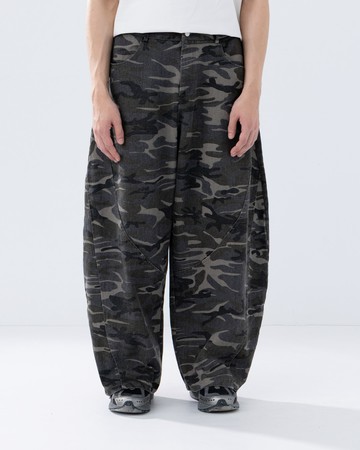 男裝 迷彩造型設計繭型牛仔長褲S/M/L/XL