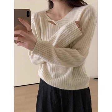 正肩鏤空套頭毛衣女秋冬2025新款洋氣外穿內搭長袖針織打底衫上衣