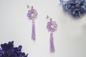 梭織蕾絲雙色流蘇耳針，紫色