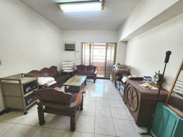 鳳山體育館｜中山路商圈三房+平面車位｜高雄市鳳山區立德街