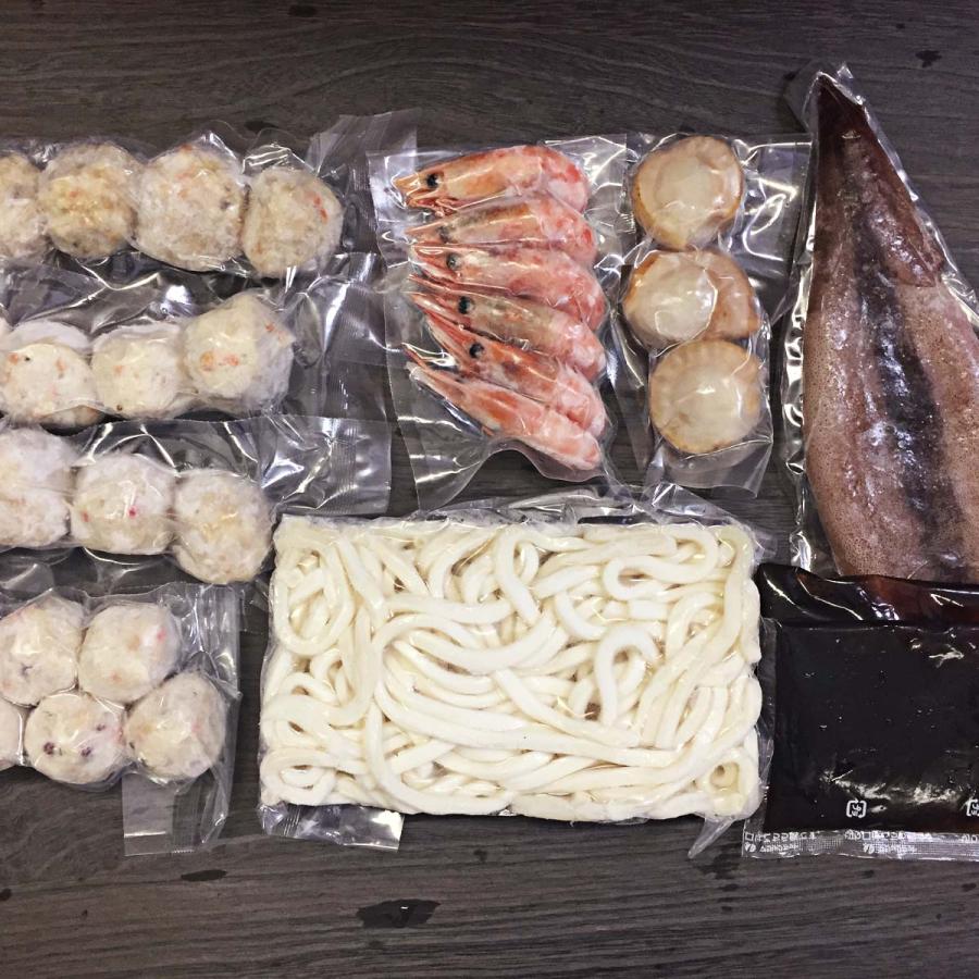 北海道 海鮮つみれ鍋 プレゼント ギフト 内祝 御祝 贈答用 送料無料 お歳暮 御歳暮 お中元 御中元