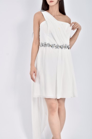 (S) 禮服 bra top斜肩鑽石白色洋裝