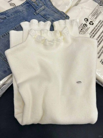 【限時79折】百搭系列．雪絮微光蕾絲緹花木耳邊針織衫