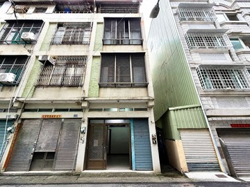 漢神本館│苓雅夜市商圈正三樓透天(需整理)｜高雄市苓雅區自強三路