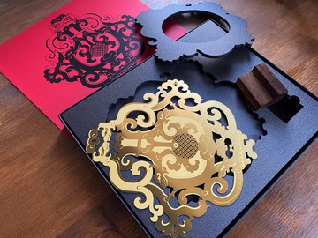 團龍戲珠抱瓶安―金屬剪花珍藏組/金屬春聯/平安擺飾