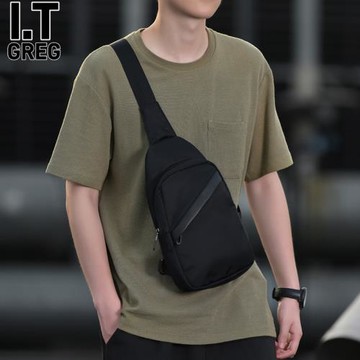 香港I.Tgreg男士斜挎包運動款小挎包時尚背包單肩包斜肩包大胸包