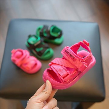 寶寶學步鞋夏季涼鞋一歲軟底嬰兒鞋子包頭防踢男童鞋透氣女小童鞋