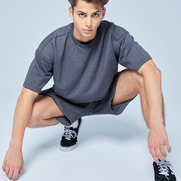 Stone'As Seaming Cut Shorts / 接縫剪裁短褲