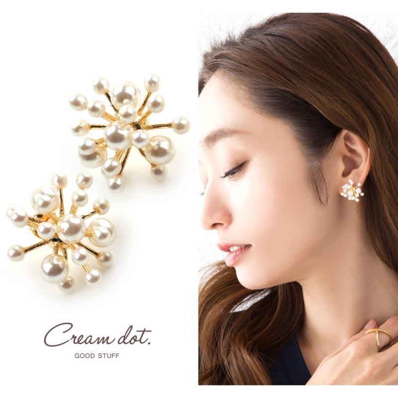 ゆうパケット ピアス パール パールパヴェ フラワーパヴェ 花 モチーフ 大ぶり スタッドピアス 上品 結婚式 パーティー お呼ばれ アクセサリー 大人 カジュアル オフィス 女性 プレゼント ギフト ゴールド ピアス 通販 Lineポイント最大5 0 Get Lineショッピング