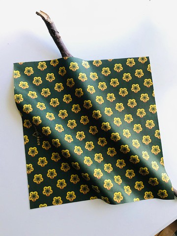 2023文博會 獨家設計 台灣國花  梅花 臺灣印花 方巾 手帕 眼鏡布