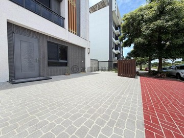苗栗後龍高鐵全新大地坪大面寬美透天｜苗栗縣後龍鎮新港一路