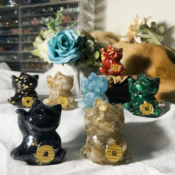 【石逐金彩JS】招財貓 錢幣 算盤2款天然水晶 滴膠 擺件 能量 90種水晶 現貨 客訂 專屬禮物