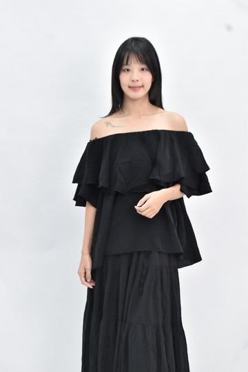 (XL) mlm 可露肩黑色短袖上衣
