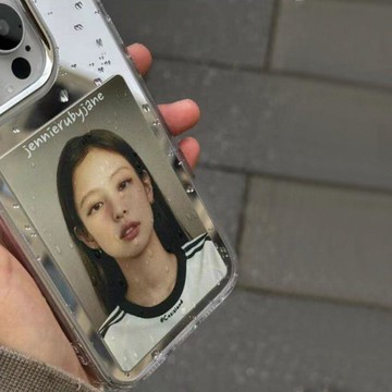 防撞防摔✨潮流手機殼 適用iPhone多品牌 小卡手機殼 透明高級 小衆鏡面Jennie適用16蘋果15Promax手機
