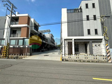 十一股｜勤本天町｜五房車庫透天厝｜新竹縣新豐鄉十一股