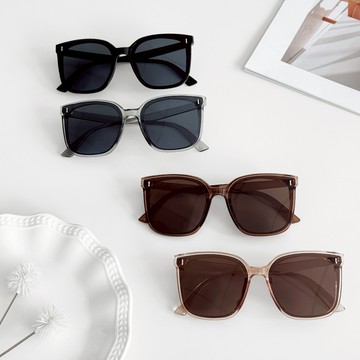 【Fee隔日到貨4色】鉚釘清透大方框造型眼鏡🔥韓系眼鏡 茶色框 透明框 平光眼鏡 黑框 無度數眼鏡 小臉眼鏡 素顏眼鏡