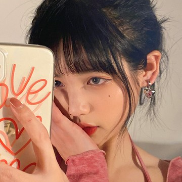 氣質愛心耳環2022年新款潮耳釘女甜酷小眾設計感高級鋯石耳扣耳圈