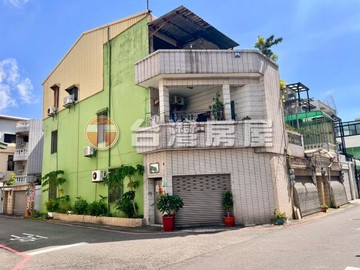 永康大橋三角窗孝親透天 ｜台南市永康區大橋五街