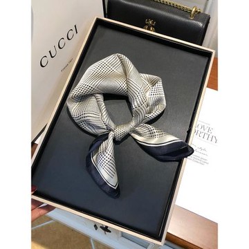 真絲絲巾小方巾女桑蠶絲復古日系圍巾秋冬千鳥格百搭空姐小領巾