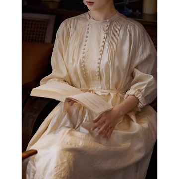 潤芽色柞蠶絲輕薄質感法式古典連衣裙