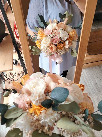 海藏設計|浪漫杏黃永生捧花