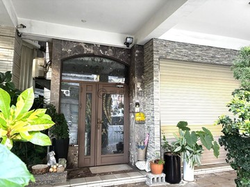高醫｜後驛面寬13米邊間12米路店住車墅｜高雄市三民區合江街