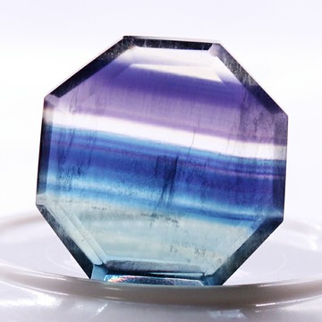 【優選百貨】天然彩色螢石原石擺件水晶八卦桌面飾品石頭女生兒童禮物彩虹戒指 銀飾 首飾 項鏈