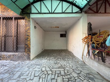 超稀有!!大地坪公園旁寧靜面寬活巷透天｜高雄市大社區信義路