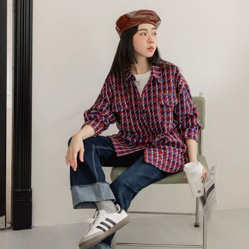 OB嚴選-配色毛呢織紋排釦上衣外套《EA3877-》