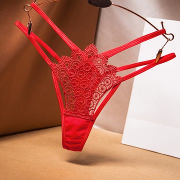 《小女人》人魚泡泡 鏤空刺繡低腰性感丁字內褲-熱情紅