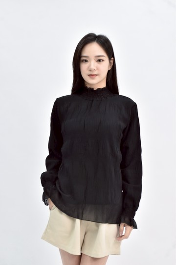 (L) 刷毛高領黑色長袖上衣
