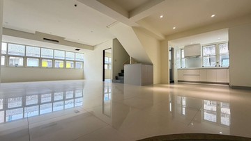 黎明商圈樓中樓｜全新四房含平車＋26坪露台｜台中市南屯區黎明路二段