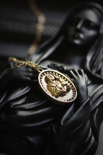 Defy 小號 Mary Charm 項鍊