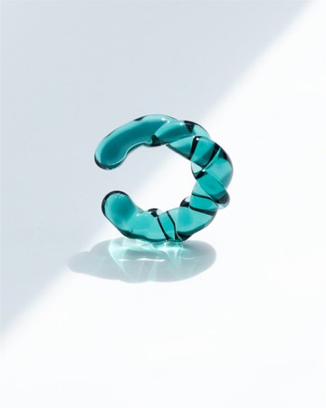 tête-à-tête  手工制麻花玻璃耳骨夾【綠松色】