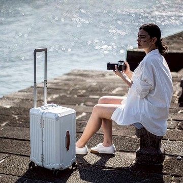 墨爾本四輪對開胖胖箱24吋 質感黑