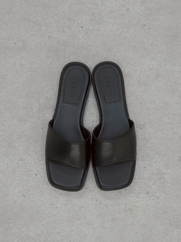 Single Band Slides (Black)