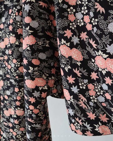 日本製和風花朵印花黑色古著道行和服外套
