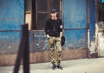 【JP.美日韓】迷彩褲虎眼迷彩潮流迷彩褲子上衣跑腿褲束口褲寬鬆跑腿褲外出褲棉褲運動褲小腳褲吊帶牛仔褲工作褲